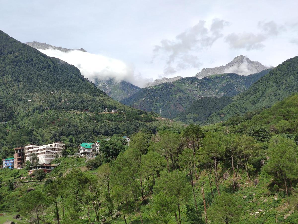 Manuni Inn - Riverside Resort Dharamszala Kültér fotó