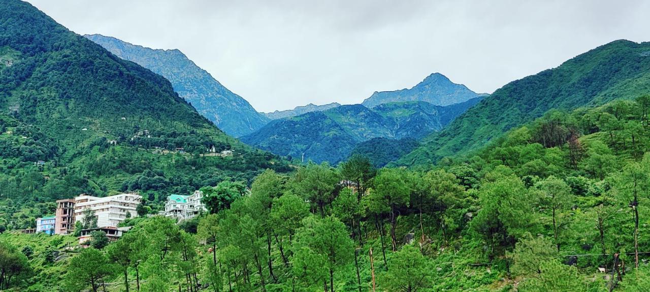 Manuni Inn - Riverside Resort Dharamszala Kültér fotó